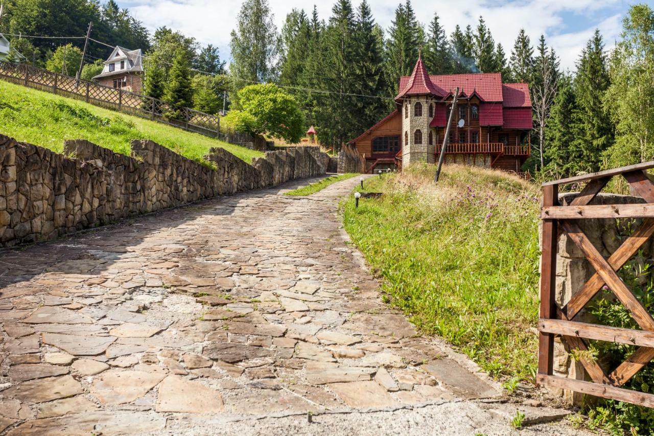Альпина Otel Yaremche Dış mekan fotoğraf