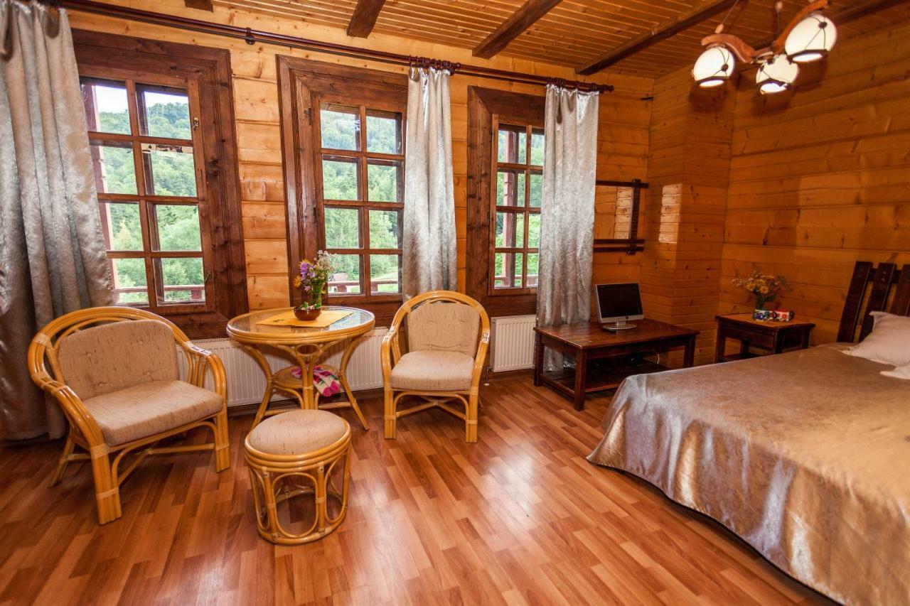Альпина Otel Yaremche Dış mekan fotoğraf